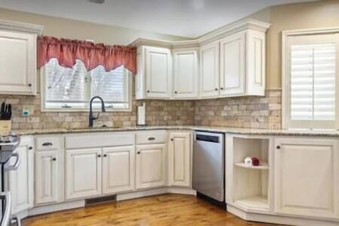 3ec8d340 0694 4512 9abc a856c2887287