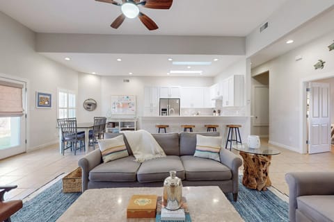 open living, kitchen and dining space