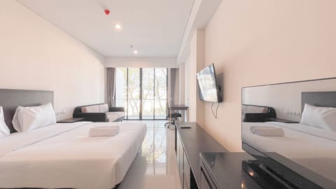 Deluxe Studio (kingbed) | Bed sheets