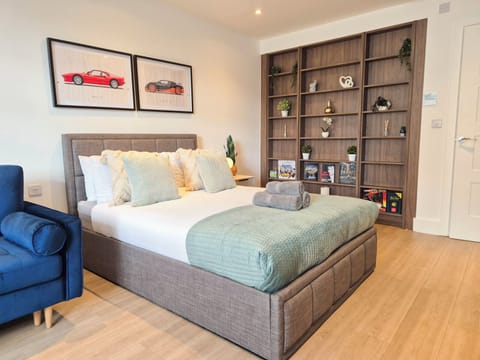 cozy Studio Apartment with Lift & FREE High-Speed Wi-Fi near Regent's Park
