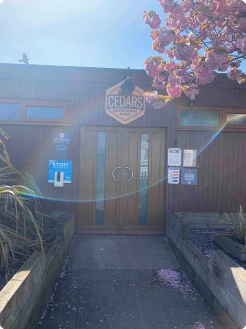 Chalet | Exterior detail