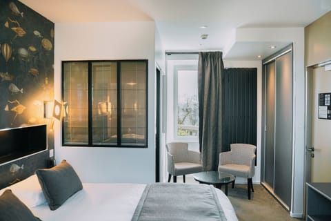 Superior Suite, Sea View | Individually decorated, free WiFi