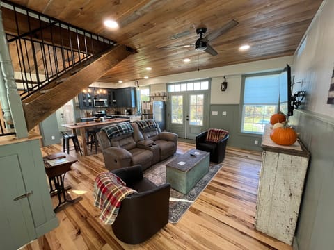 Roomy kitchen, dining and living room