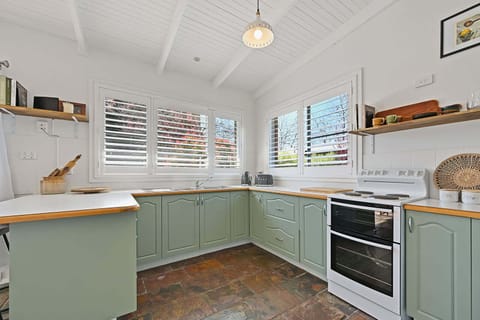 Kitchen + NESPRESSO Coffee Machine + Breakfast Bar/Stools