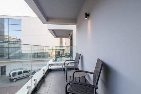 Classic Apartment | Terrace/patio