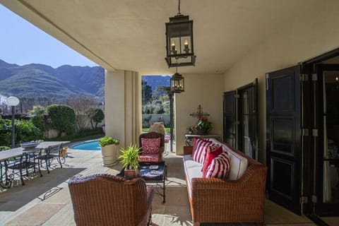 Romena Suite Double deluxe room | Terrace/patio