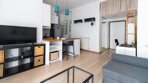 Apartment (1 Bedroom) | Interior