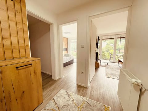 Family Apartment, Valley View | 2 bedrooms, blackout drapes, iron/ironing board, free WiFi