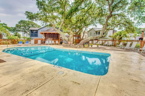 North Myrtle Beach Vacation Rental | 3BR | 2BA | 1 Step Required | 1,801 Sq Ft
