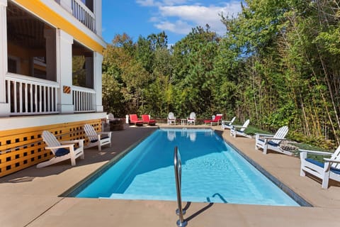 Take a dip in the Private Pool on a warm, summer day!