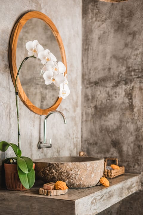 In-room safe, iron/ironing board, free WiFi