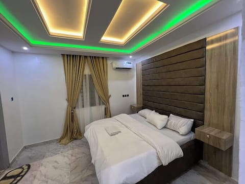Economy Room, Balcony, City View | Desk, laptop workspace, free WiFi