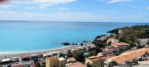 OCEAN VIEW FRONT 