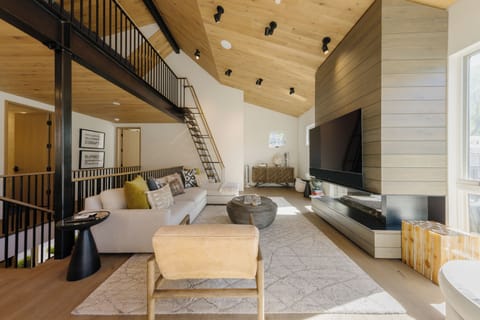 Living Room - Summer