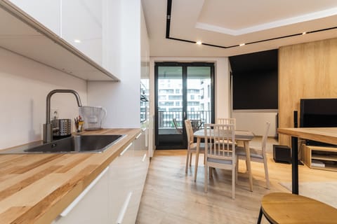 Comfort Apartment | 1 bedroom, soundproofing, iron/ironing board, WiFi (free)
