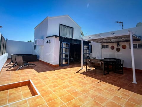 House | Dining