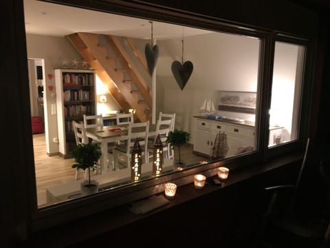 House | Dining