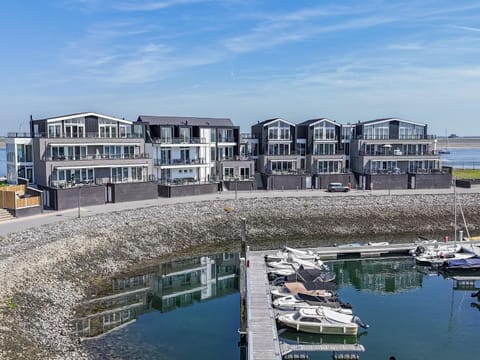 Apartment | Exterior
