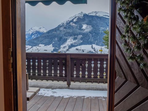 House | Balcony