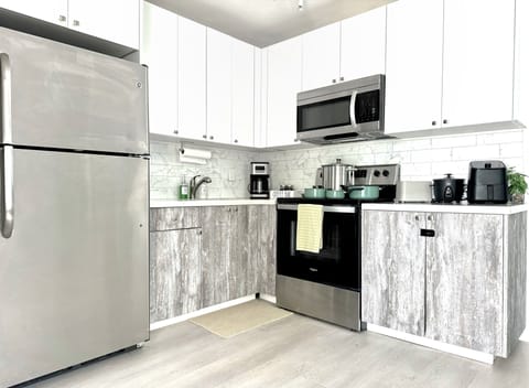 Room for 2 to tangle in our kitchen while playing chef