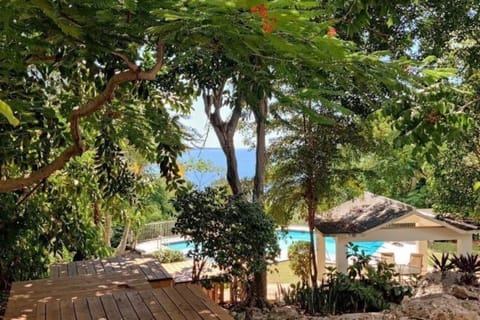 Entering the pool, gazebo and lounge area.
