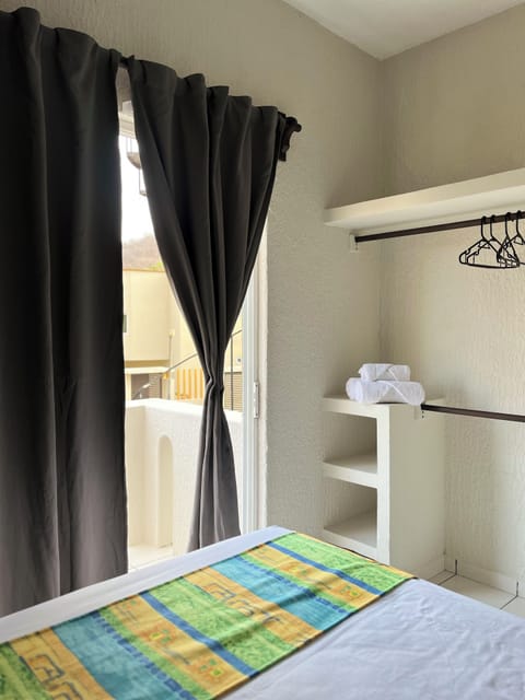 Basic Single Room, Balcony | Bed sheets