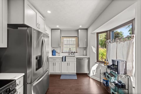 This kitchen is a dream! The light, airy feel is just what I need.