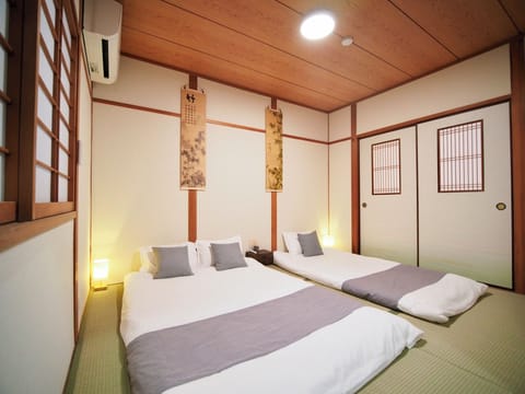 Family Villa, 2 Bedrooms, Non Smoking | 2 bedrooms, premium bedding, Select Comfort beds, blackout drapes