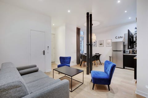 Apartment | Living area