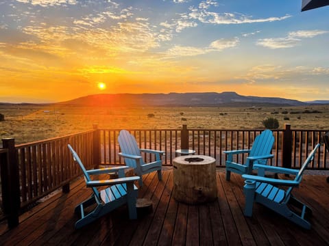 Dark sky sanctuary at night - great fire pit for making new memories