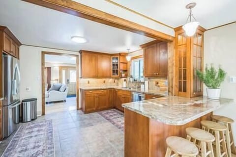 03a7ee25 467b 4026 a1c0 dd2feedc7bfb