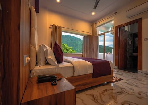 Deluxe Double Room, Mountain View | Mountain view