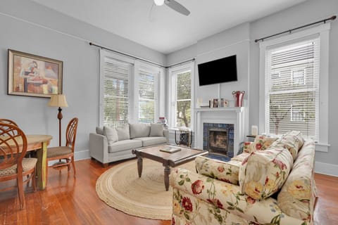 Welcome to Brick & Bloom Veranda!