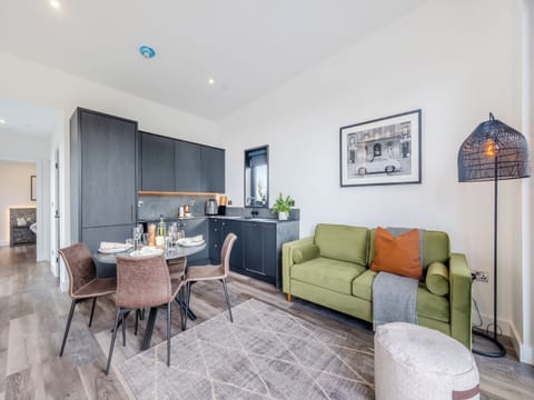 Open plan living space | Lodge Five - Ty Llwyd, Llangefni