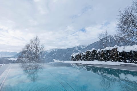 Apartment | Pool | Outdoor pool