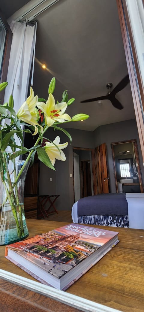 Deluxe Room, City View | Egyptian cotton sheets, premium bedding, down comforters