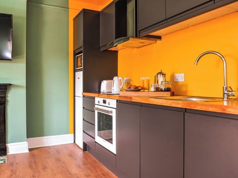 Kitchen | Holst Apartment, Cheltenham