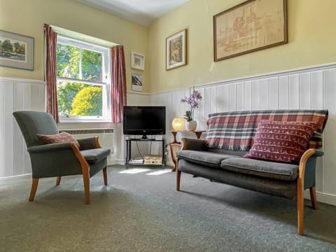 Living area | Elnagar Cottage, Pitlochry