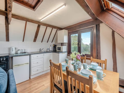 Open plan living space | Plover - Birds Farm Holidays, Colchester