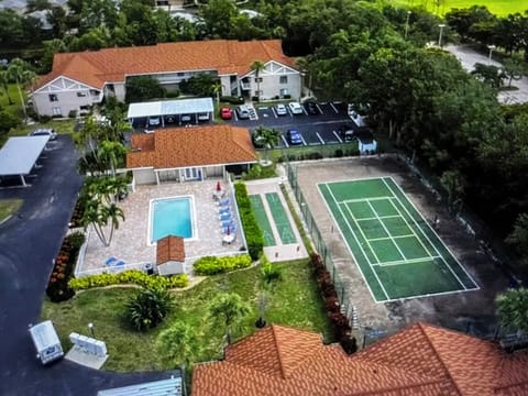 Arial view of quiet community!  Pool and clubhouse 