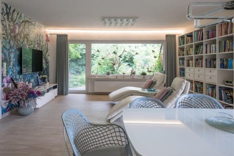 House | Living room