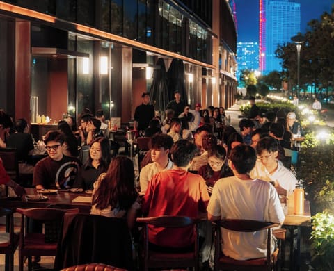 Outdoor dining