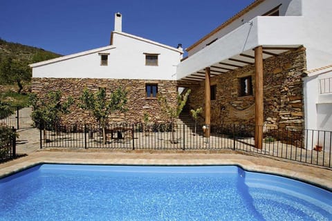 House, 4 Bedrooms, Smoking, Patio | Exterior