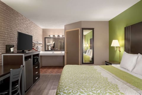 Blackout drapes, free cribs/infant beds, rollaway beds, free WiFi