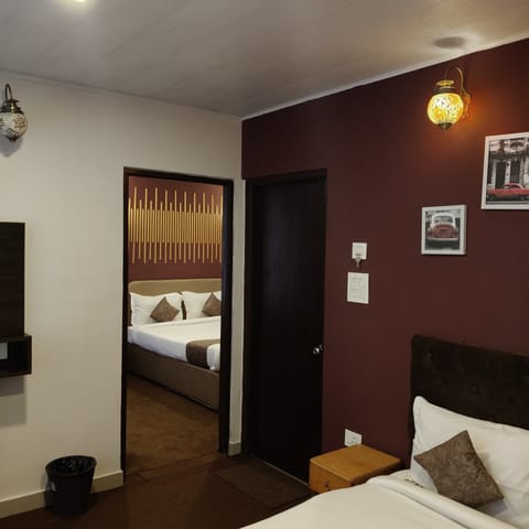Luxury Double or Twin Room, City View | Blackout drapes, iron/ironing board, free WiFi