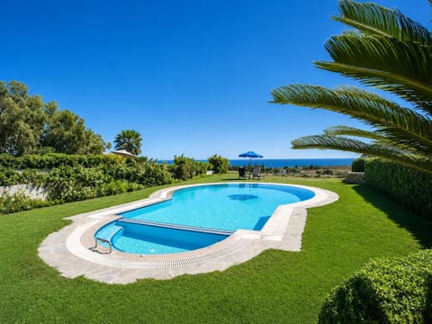 Private pool