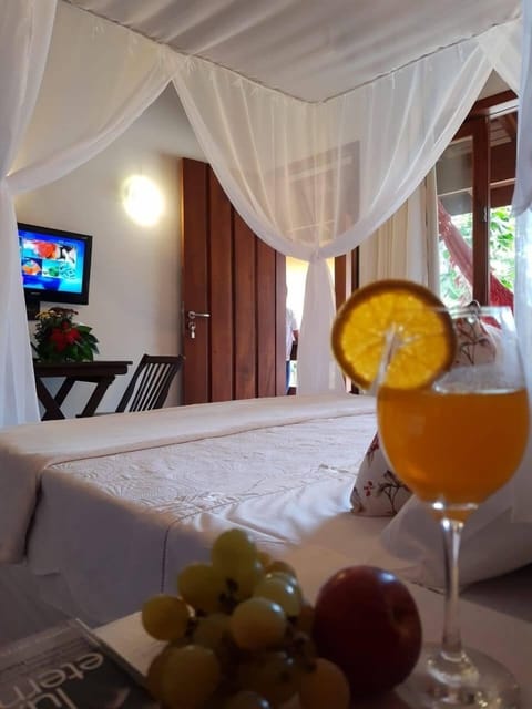 Economy Suite, 1 Queen Bed, Non Smoking, Air conditioning | Free WiFi, bed sheets