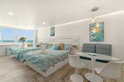 Stunning and spotless unit with AMAZING view of the Gulf of Mexico!