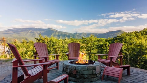 Enjoy panoramic views from the outdoor gas firepit!