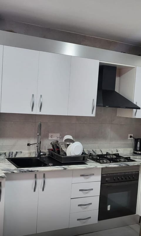 Apartment | Private kitchen | Fridge, microwave, oven, stovetop